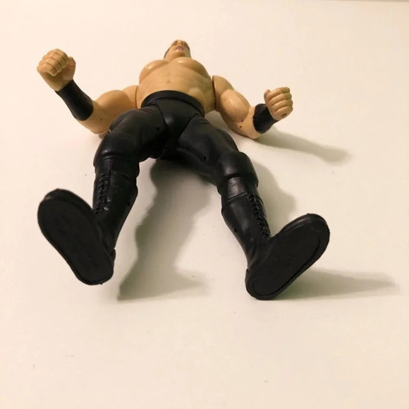 2002 WWE  WWF Chris Benoit Jakks Pacific Wrestlemania WCW - Picture 7 of 8